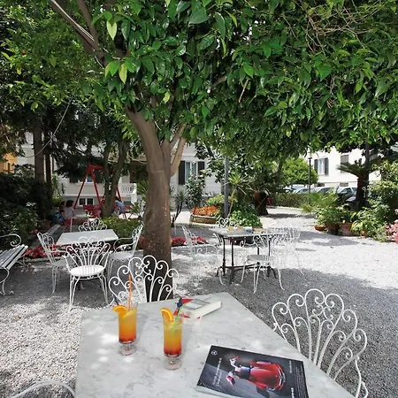 Lejlighedshotel Genovese Elena Varazze