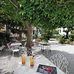 Aparthotel Genovese Elena Varraze