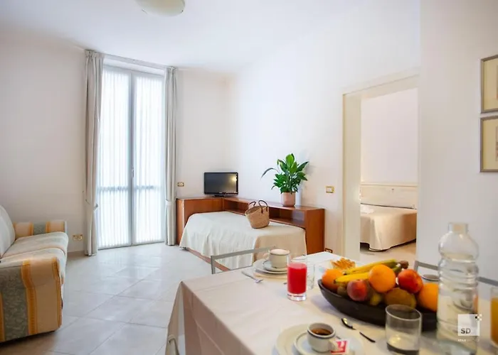 Апарт-отель Genovese Elena Варацце